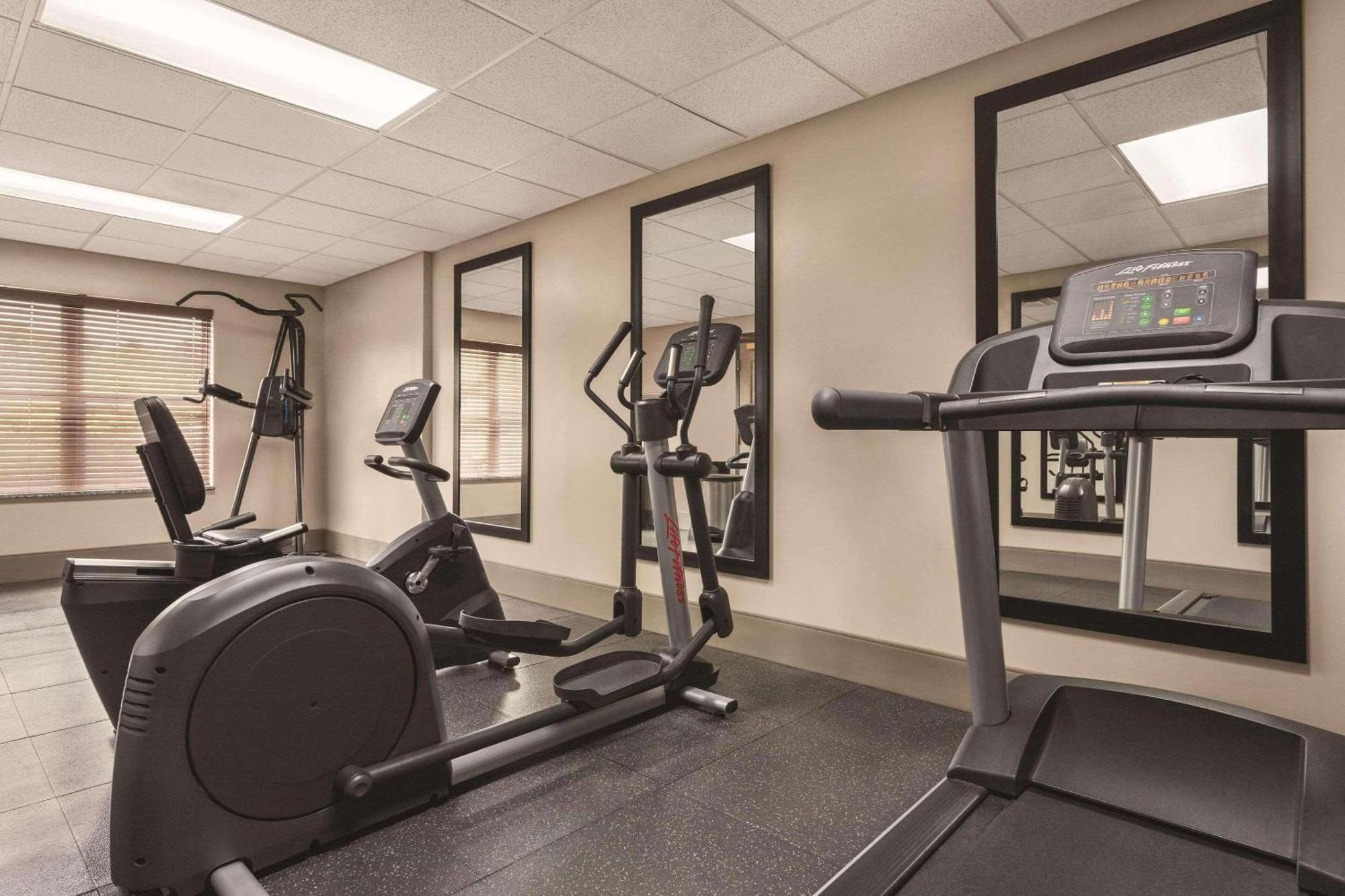 Country Inn & Suites By Radisson, Nashville Airport East, Tn 외부 사진
